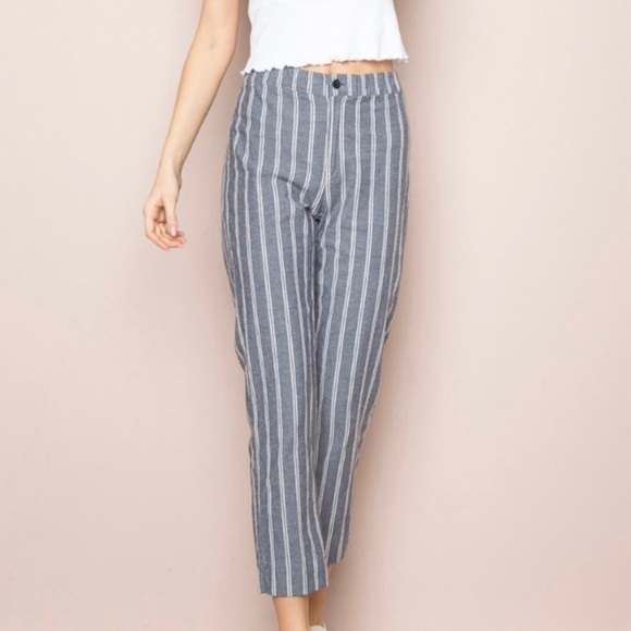 Brandy Melville Gray and White Striped Tilden High Waist Cropped Jeans Pants - Picture 16 of 16